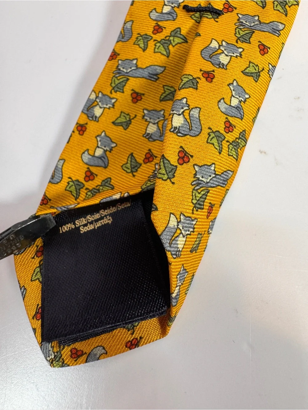 Holiday Fox Holly Brooks Brothers Christmas Mens Tie Necktie 100% silk